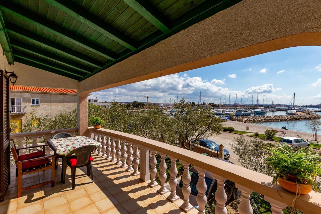 Mare-More Studio W Balcony And Beach Front And View Zadar Exteriör bild