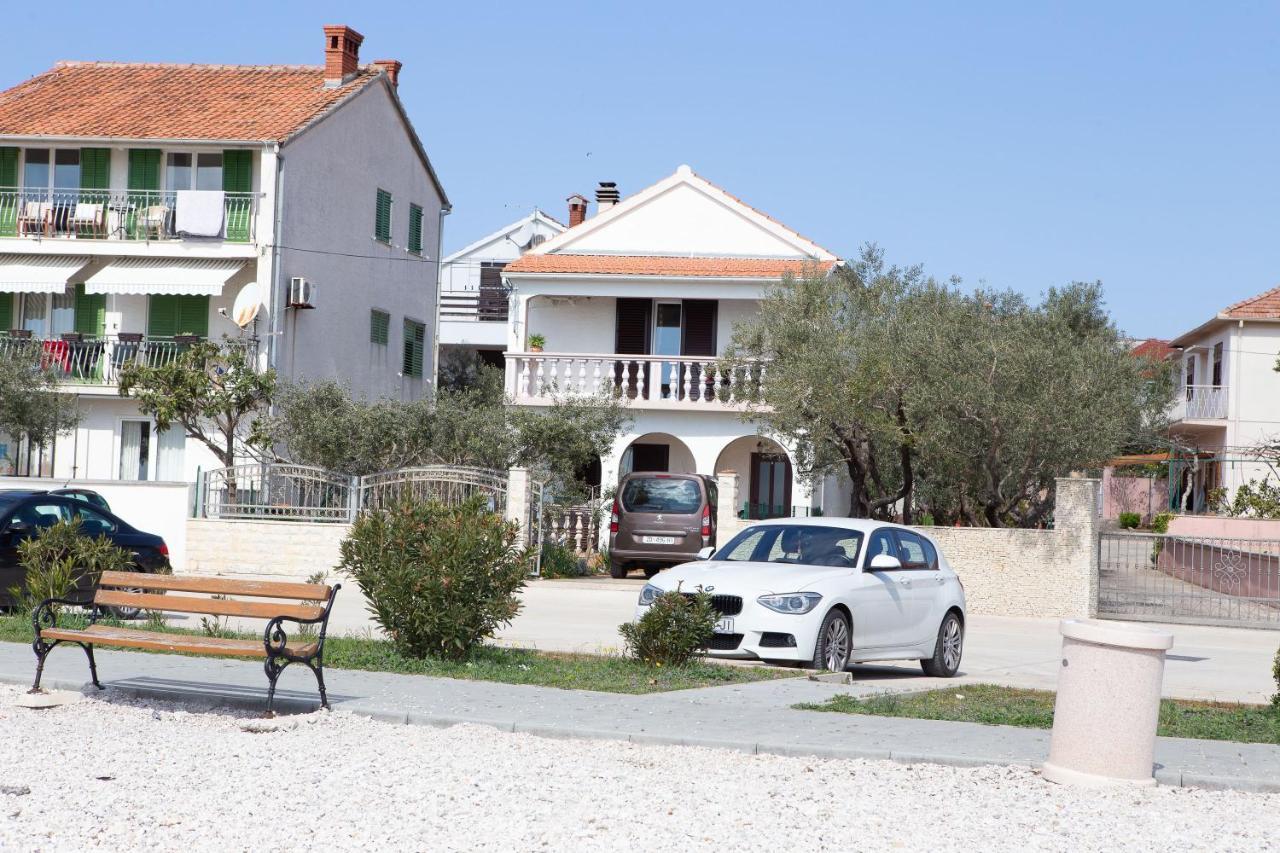 Mare-More Studio W Balcony And Beach Front And View Zadar Exteriör bild