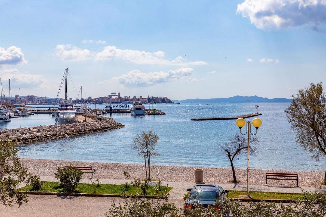 Mare-More Studio W Balcony And Beach Front And View Zadar Exteriör bild